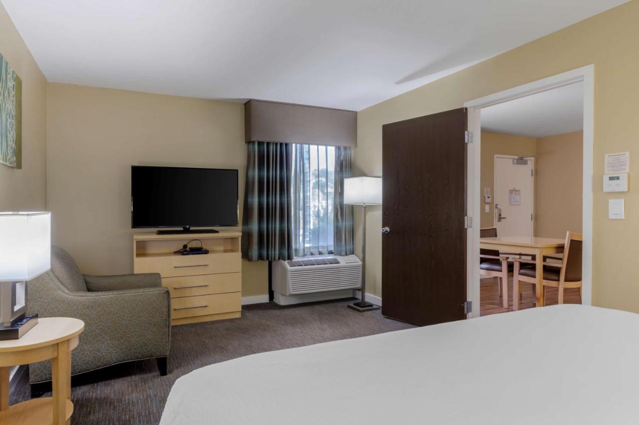Best Western Plus South Coast Inn Goleta Exterior foto